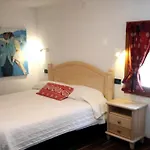 Delle Miniere 3*
