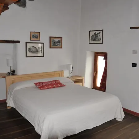 Delle Miniere Couette-café 3*