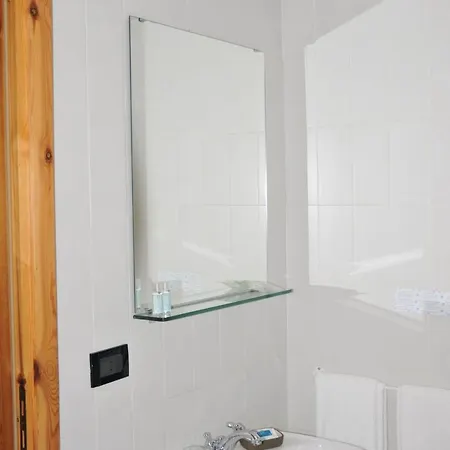 Delle Miniere 3*